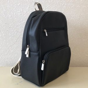 NEW // Thirty-one Boutique Backpack